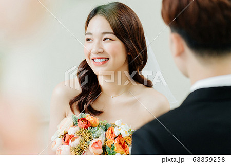 Happy Wedding Happy Wedding 68859258