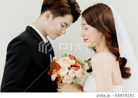 Happy Wedding Happy Wedding 68859281
