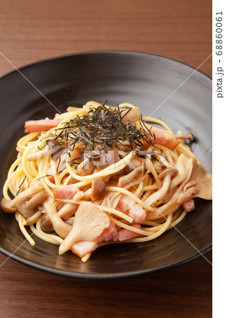 キノコスパゲッティ 68860061