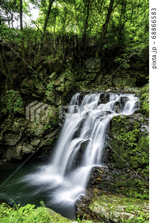 根羽村　つたの滝 68866583