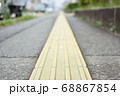 点字ブロック　一本道 68867854