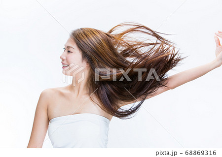躍動感ある髪 躍動感ある髪 68869316