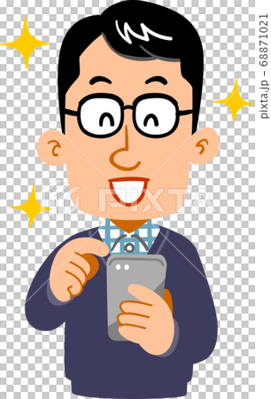 スマートフォンを操作するメガネをかけた男性の喜びの表情 68871021