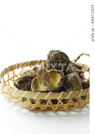干し椎茸16 干し椎茸16 68871835