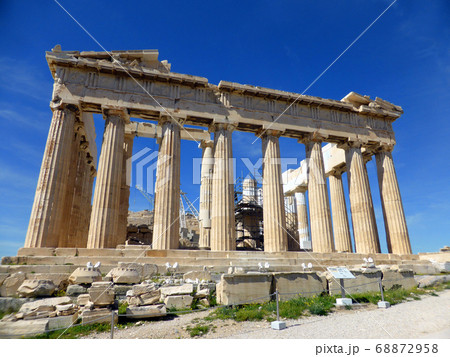 ギリシャ アテネ アクロポリス遺跡 パルテノン神殿 正面 ギリシャ アテネ アクロポリス遺跡 パルテノン神殿 正面 68872958