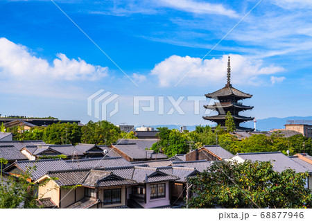 《京都府》八坂の塔・夏空 68877946