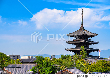 《京都府》八坂の塔・夏空 68877947