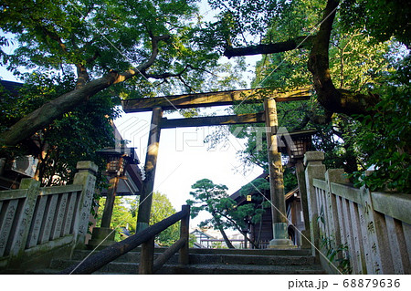 横浜　伊勢山皇大神宮　鳥居　新裏参道・石段（ 皇大神宮 ）　神奈川県 横浜市 西区 宮崎町 68879636