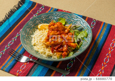 北アフリカ料理 クスクス  Boiled chickpeas with couscous  68880770