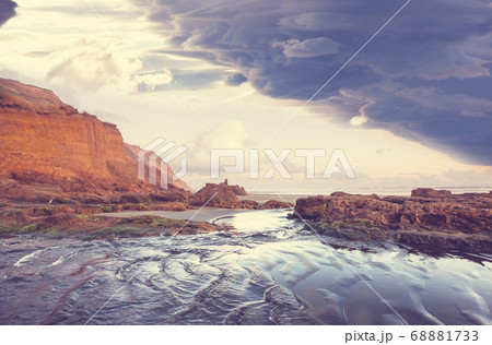New Zealand coast New Zealand coast 68881733