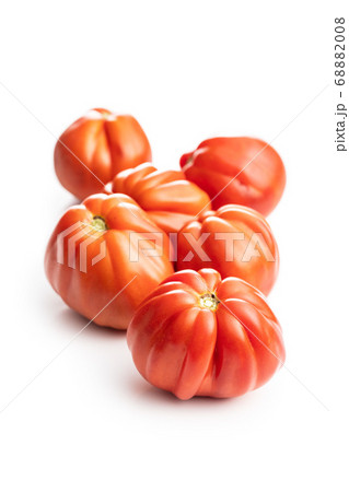 Red beefsteak tomatoes 68882008