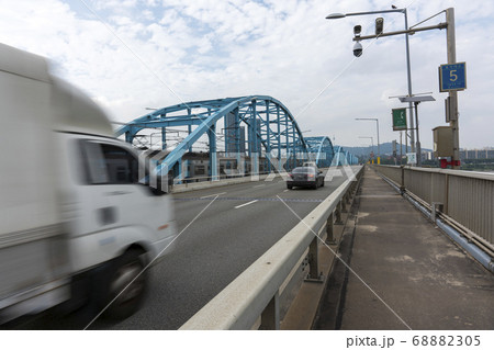 動作大橋 道路 橋 68882305