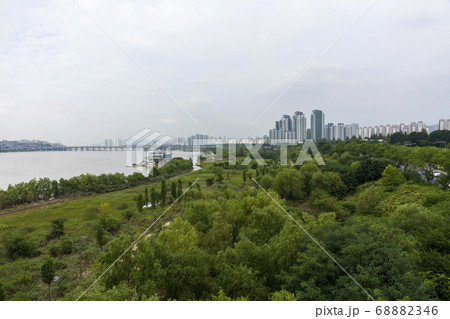 ソウル 漢江 動作大橋 68882346