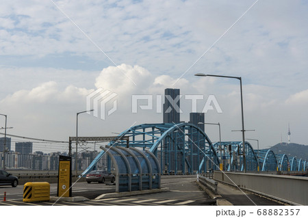 ソウル 動作大橋 風景 68882357