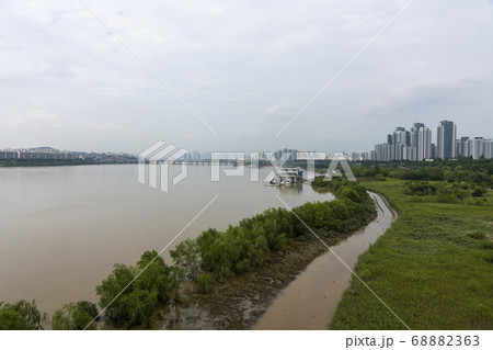 ソウル 漢江 都市 68882363