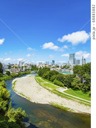 仙台市全景 広瀬川 ビル街 仙台市全景 広瀬川 ビル街 68883882