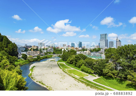 仙台市全景 広瀬川 ビル街 仙台市全景 広瀬川 ビル街 68883892