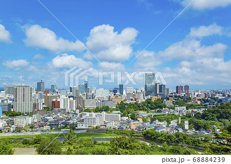 仙台市全景　伊達政宗騎馬像　青葉城址 68884239