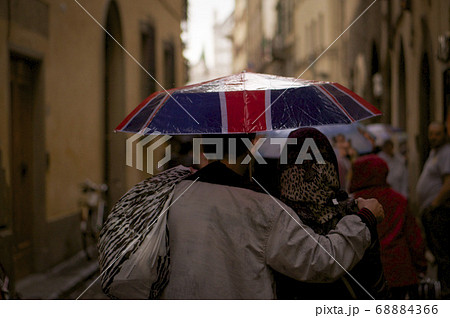 雨のイタリア 68884366