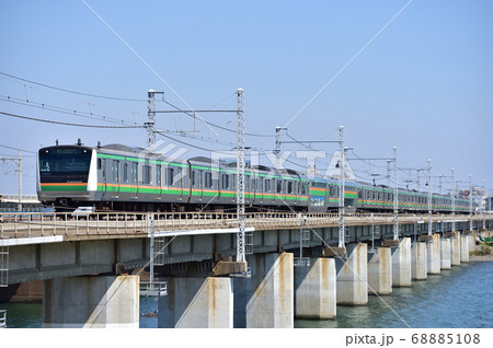 東海道本線 茅ヶ崎-平塚 JR東日本 E233系3000番台 E-10編成(国府津) 東海道本線 茅ヶ崎-平塚 JR東日本 E233系3000番台 E-10編成(国府津) 68885108
