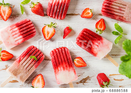 Homemade Vegan Strawberry Popsicle Homemade Vegan Strawberry Popsicle 68886588