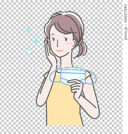 マスクの肌トラブルを治して笑顔の女性 68887949