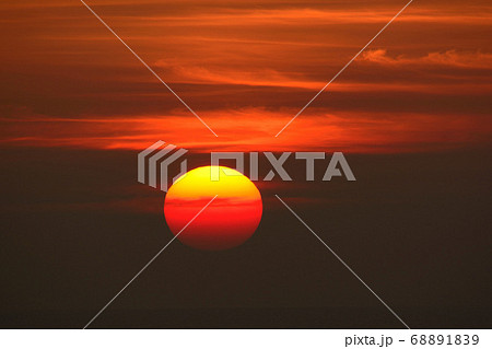鬼海ヶ浦の夕陽 鬼海ヶ浦の夕陽 68891839