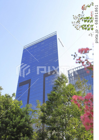 ホテルオークラ東京 庭園と建物外観 ホテルオークラ東京 庭園と建物外観 68891861