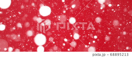 Banner, christmas snowfall on red background, copyspace Banner, christmas snowfall on red background, copyspace 68895213