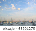 ヨット 68901275