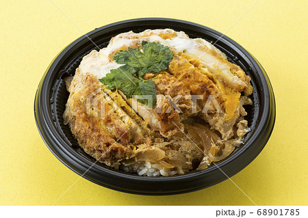 カツ丼 68901785