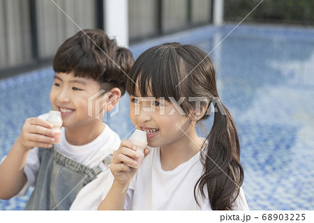 こども　キッズ　ポートレート 68903225