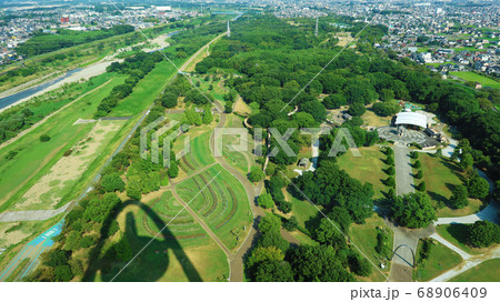 ツインアーチ138から望む、壮大な濃尾平野〈愛知県一宮市〉 68906409