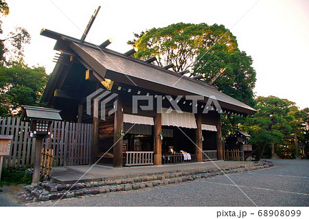 横浜 伊勢山皇大神宮 本殿 ( 皇大神宮 ) 神奈川県 横浜市 西区 宮崎町 横浜 伊勢山皇大神宮 本殿 ( 皇大神宮 ) 神奈川県 横浜市 西区 宮崎町 68908099
