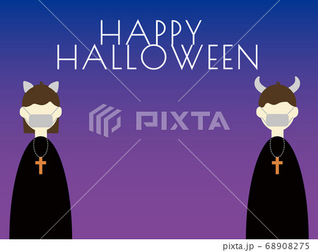 ハロウィン_仮装した男女_マスク着用_コピースペース(夕焼け)02 ハロウィン_仮装した男女_マスク着用_コピースペース(夕焼け)02 68908275