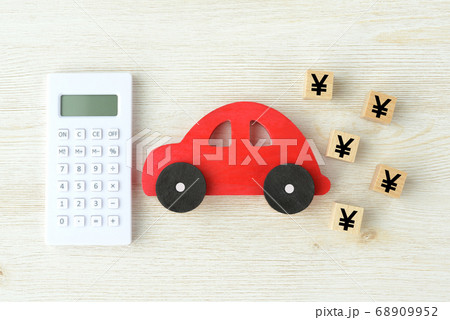 自動車に関わるお金のイメージ 68909952