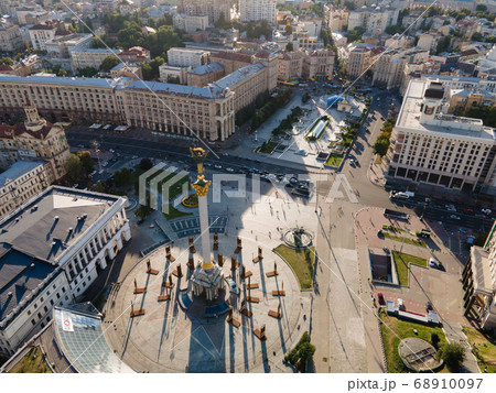Independence Square in Kyiv, Ukraine. Maidan. Aerial view 68910097