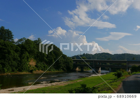 広瀬川の夏(広瀬橋) 広瀬川の夏(広瀬橋) 68910669
