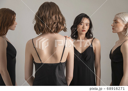 ビューティー　モデルコンビネーション 68916271