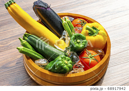 夏野菜　野菜集合 68917942