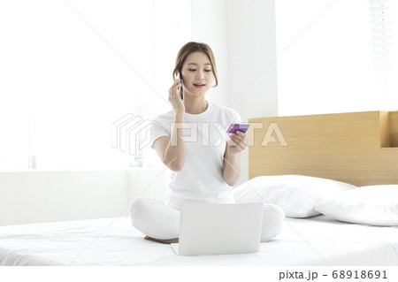 女性 女 女の子 68918691