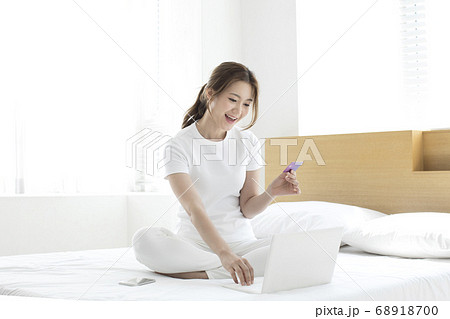 女性 女 女の子 68918700