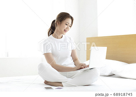 女性 女 女の子 68918745