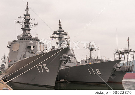 イージス艦みょうこうと護衛艦ふゆづき イージス艦みょうこうと護衛艦ふゆづき 68922870