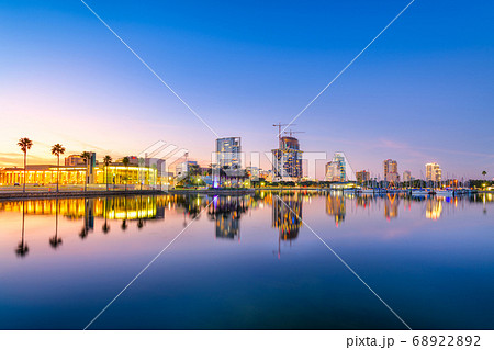 St. Petersburg, Florida, USA 68922892