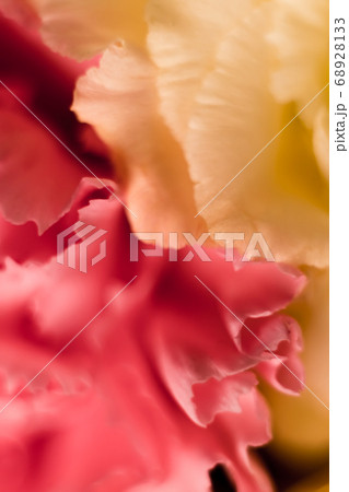 Colorful blurred wallpaper for smartphone. 68928133