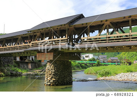 【高知県】三嶋神社の神幸橋 68928321