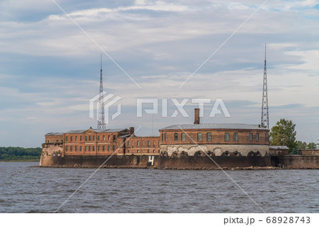 Russia. Saint-Petersburg. Fort Peter I-a monument of history and architecture of the XVIII century, located on the southern coast of Kronstadt. Russia. Saint-Petersburg. Fort Peter I-a monument of history and architecture of the XVIII century, located on the southern coast of Kronstadt. 68928743