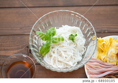 ダイエットに糖質ゼロ麺 68930105