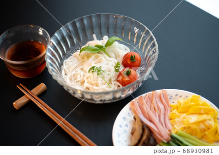 ダイエットに糖質ゼロ麺 68930981